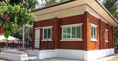Brown hpuse